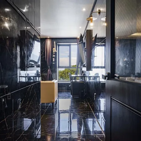 H moment Hotel songjeong