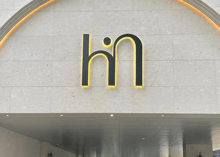 H Moment Songjeong Hotel