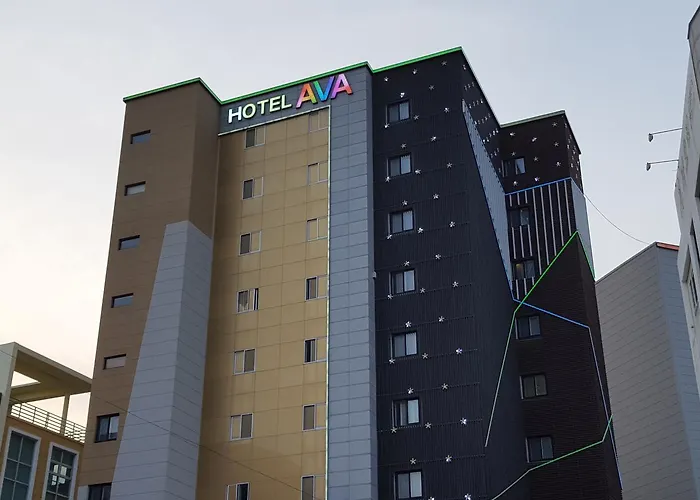 Hotel H Moment Songjeong